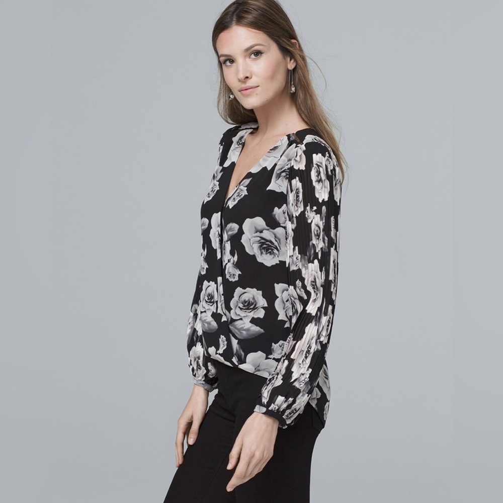 White House Black Market Rose Floral Print Pleated Sleeve Blouse